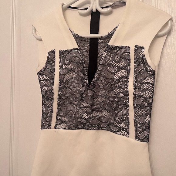 Zara Peplum Blouse with Lace Detailing - Picture 2 of 2